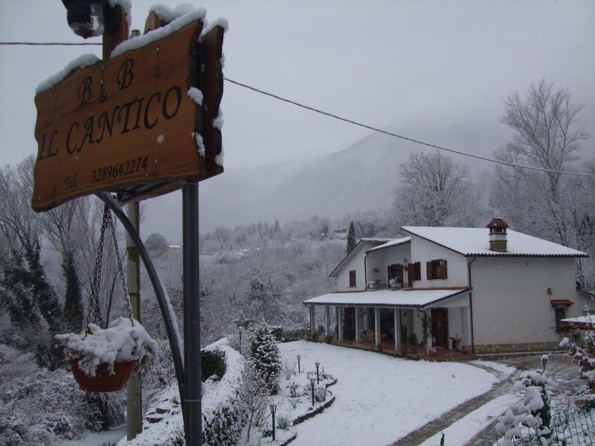 B&B Il Cantico Greccio Kültér fotó